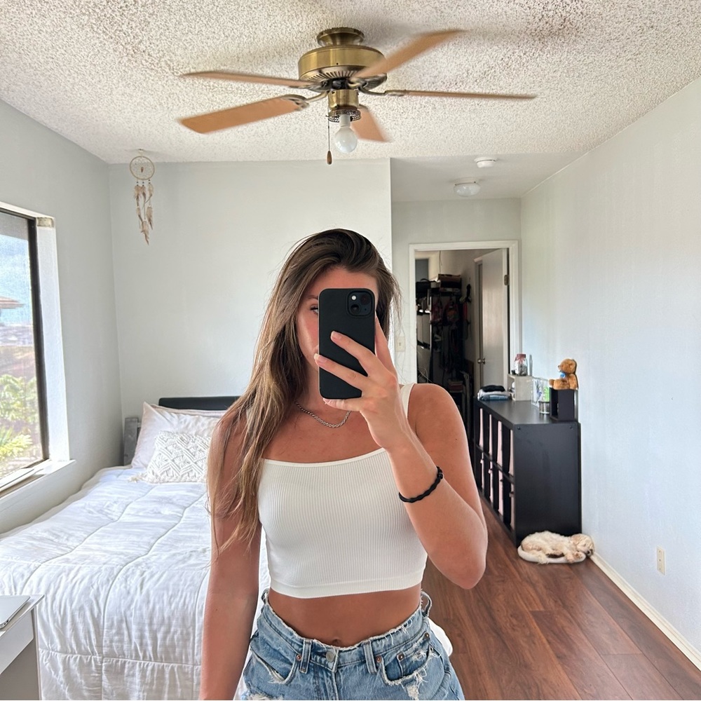 Colsie Crop Top - White